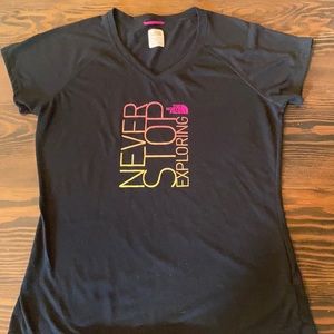 North Face Women’s Tshirt